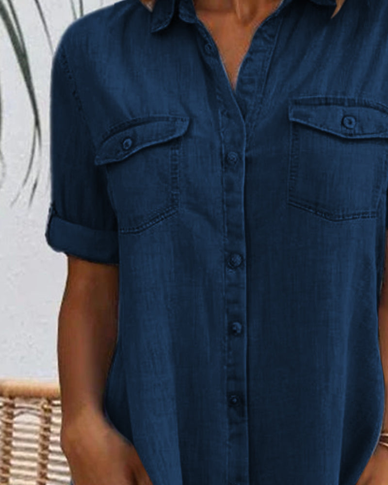 BELLA | Robe élégante à col avec boutons sur le devant et couverture ventre