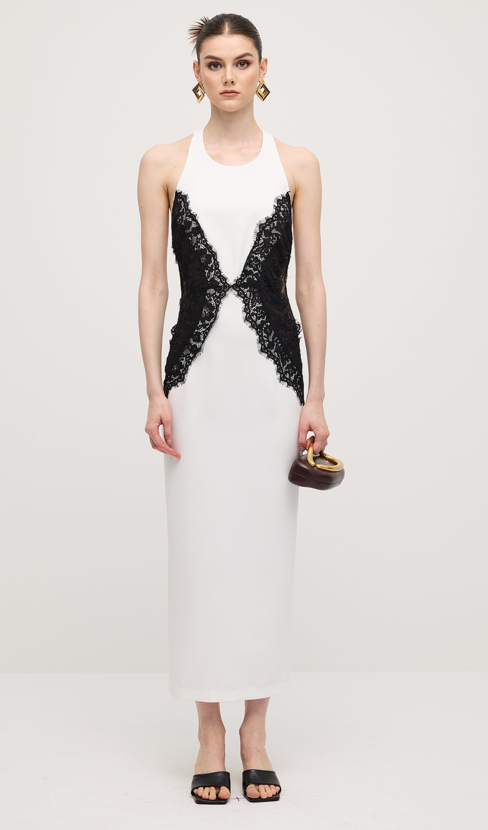 Noir Elegance Maxikleid