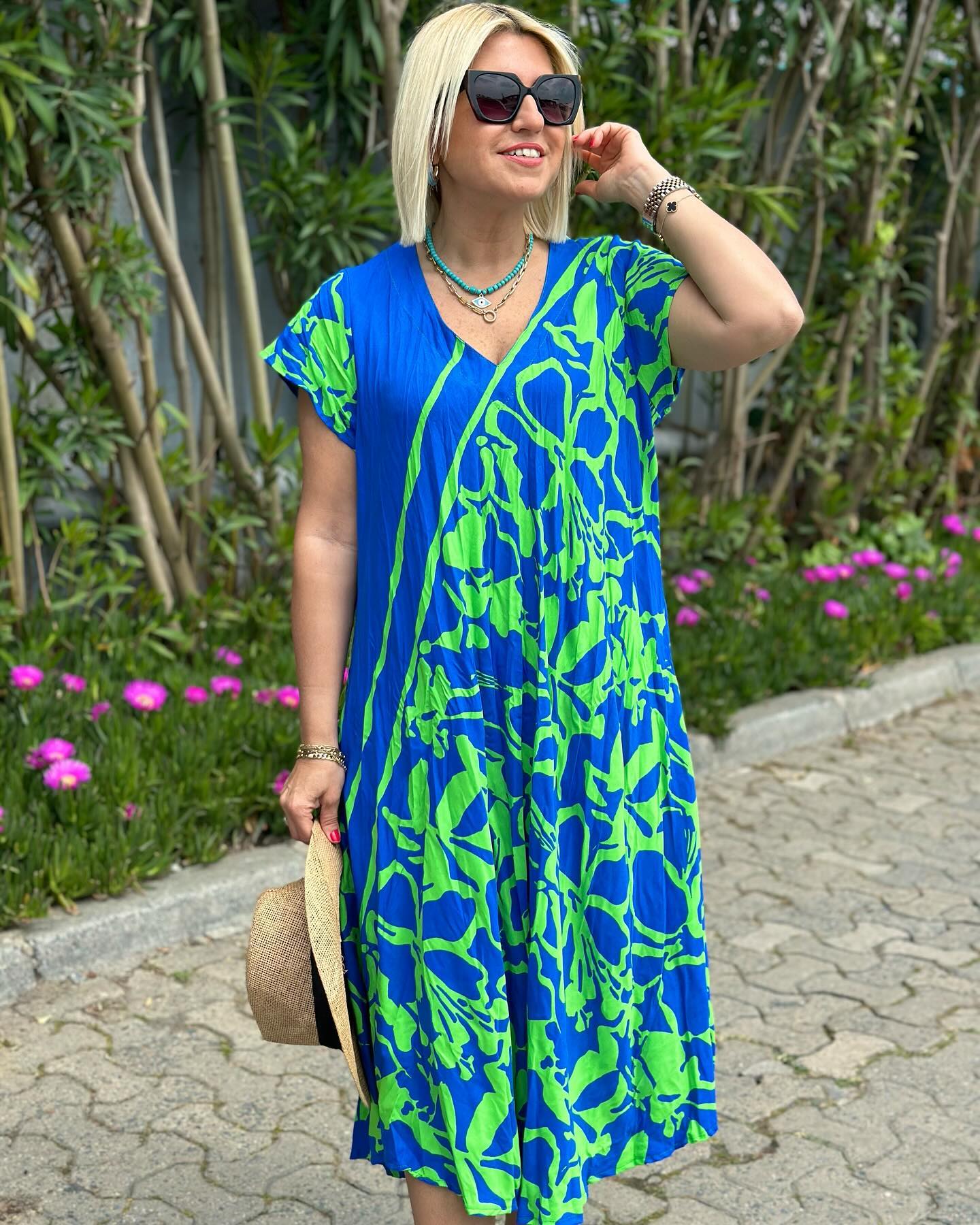 ANITA | ROBE FLORALE ÉLÉGANTE AVEC COUVERTURE DU VENTRE