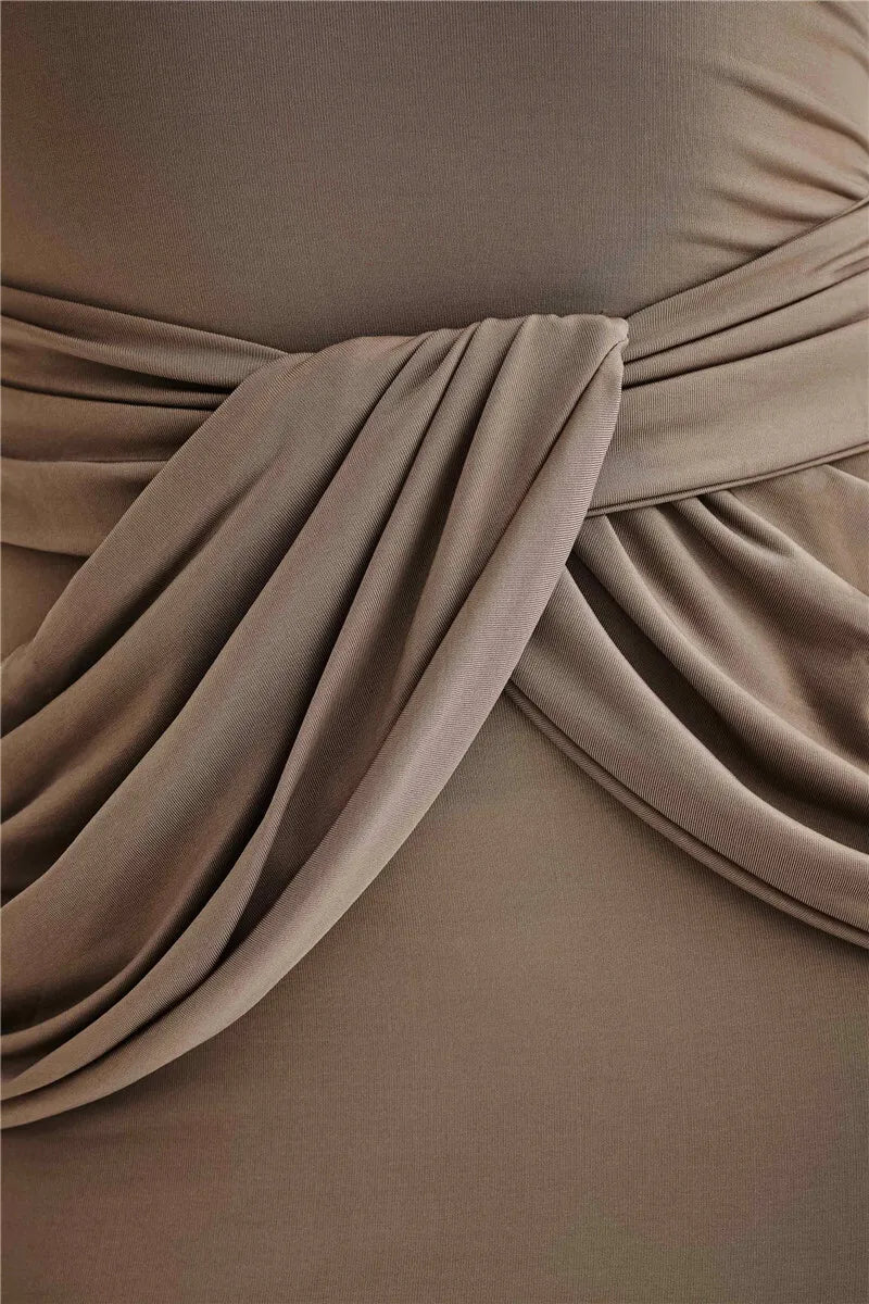 Miravelle | Elegantes Maxikleid mit drapierter Taille