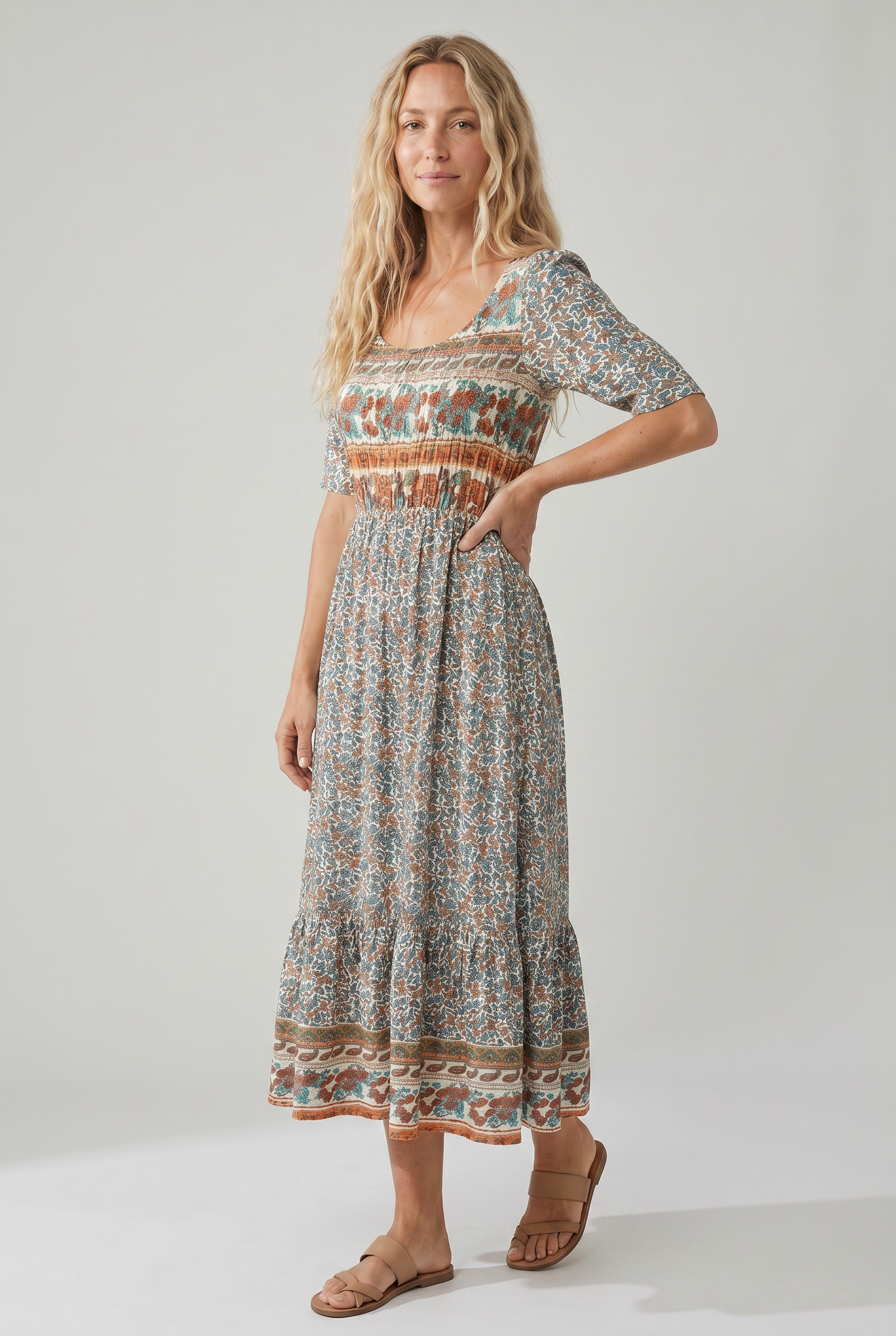 MARIA | Robe midi imprimée bohème avec couverture ventre élégante