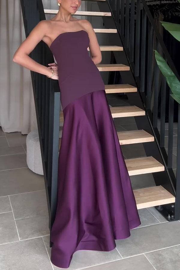 Luxuriöses, trägerloses Maxikleid aus Satin