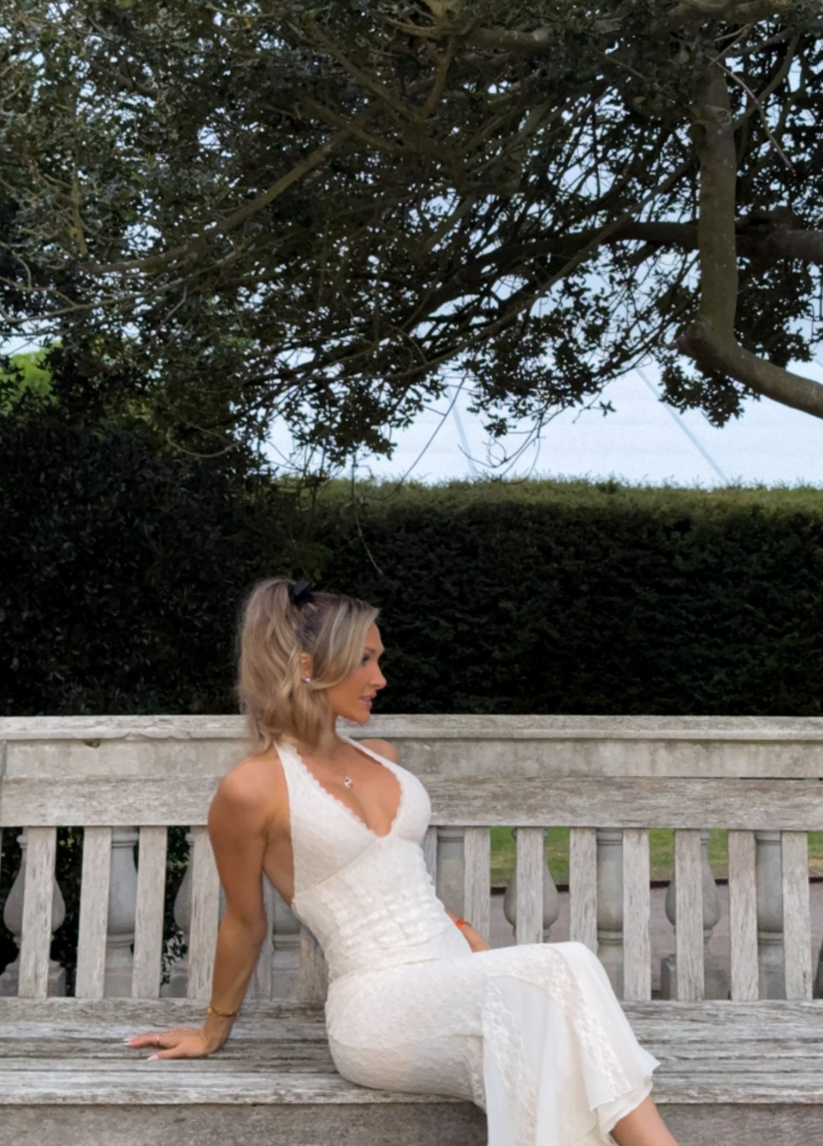 MIREYA | KORSETT-HALTER-MAXIKLEID