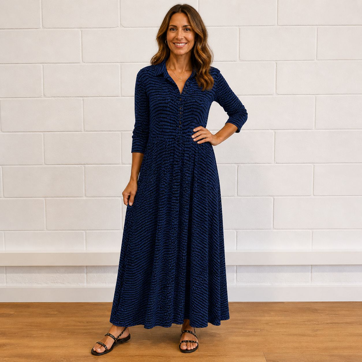 MOLLY | Robe maxi fluide à col en V avec couverture ventre  