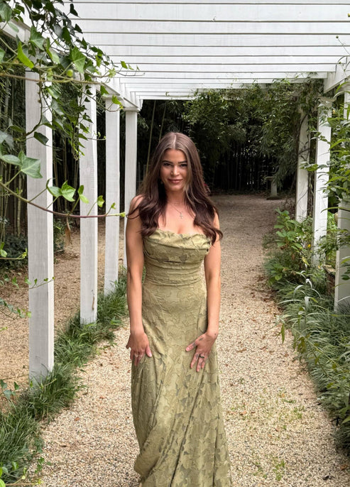 Leanne | Romantisches Maxikleid in Weinrot