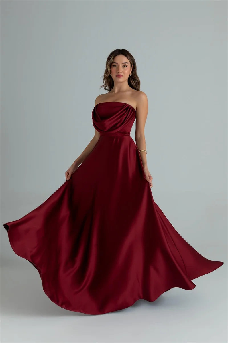 ZARIAH | Satin-Maxikleid ohne Träger