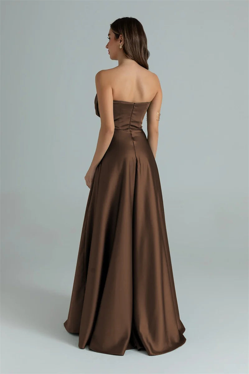 ZARIAH | Satin-Maxikleid ohne Träger