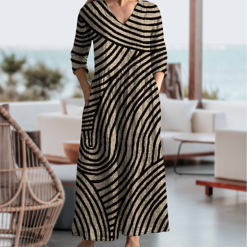ROBYN | ROBE MAXI À RAYURES COURBÉES AVEC COUVERTURE DU VENTRE  