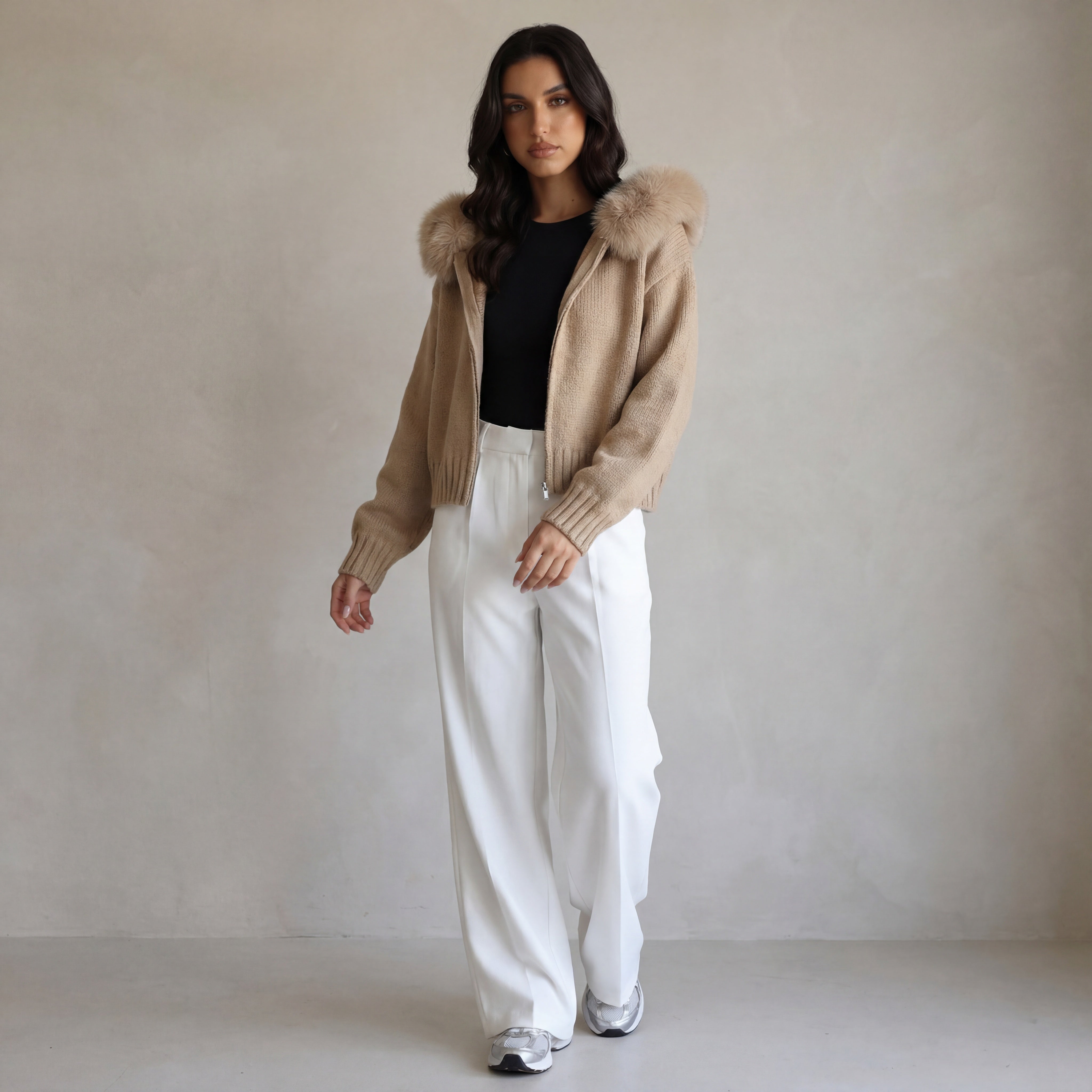 Orivienne | Schicke Strickjacke aus Kunstpelz